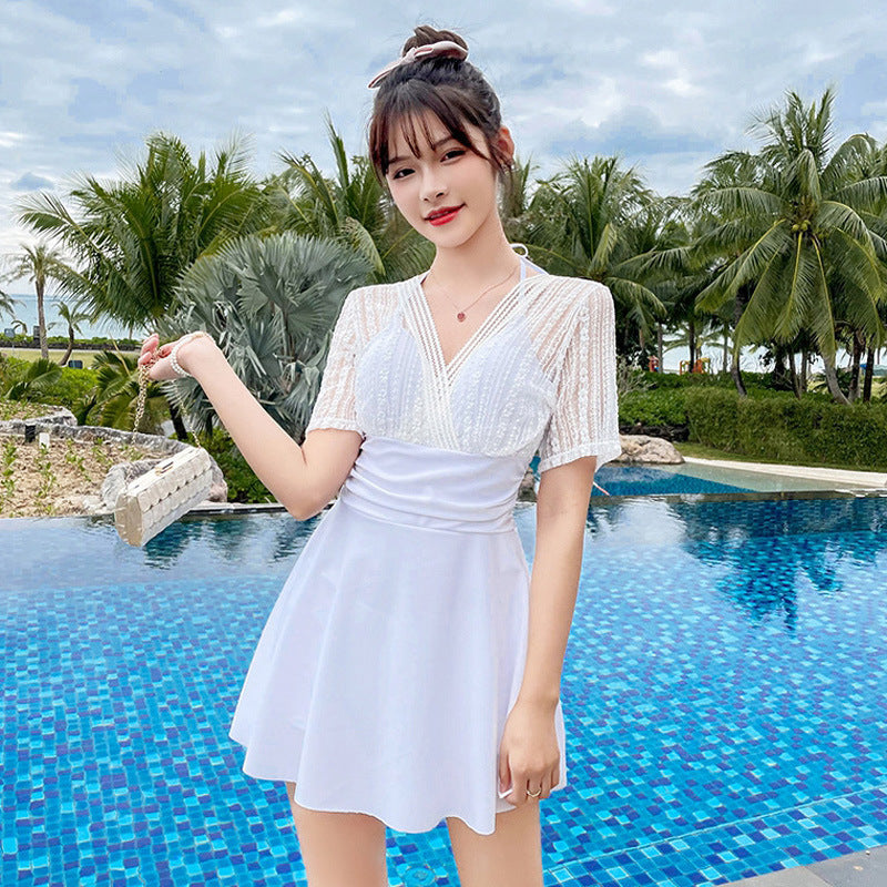 Loose-Fit Girl Swimsuit Women's Summer 2025 New Conservative Body-Covering Slimming Look Steel Ring Split Large Size High-End Hot Spring Bathing