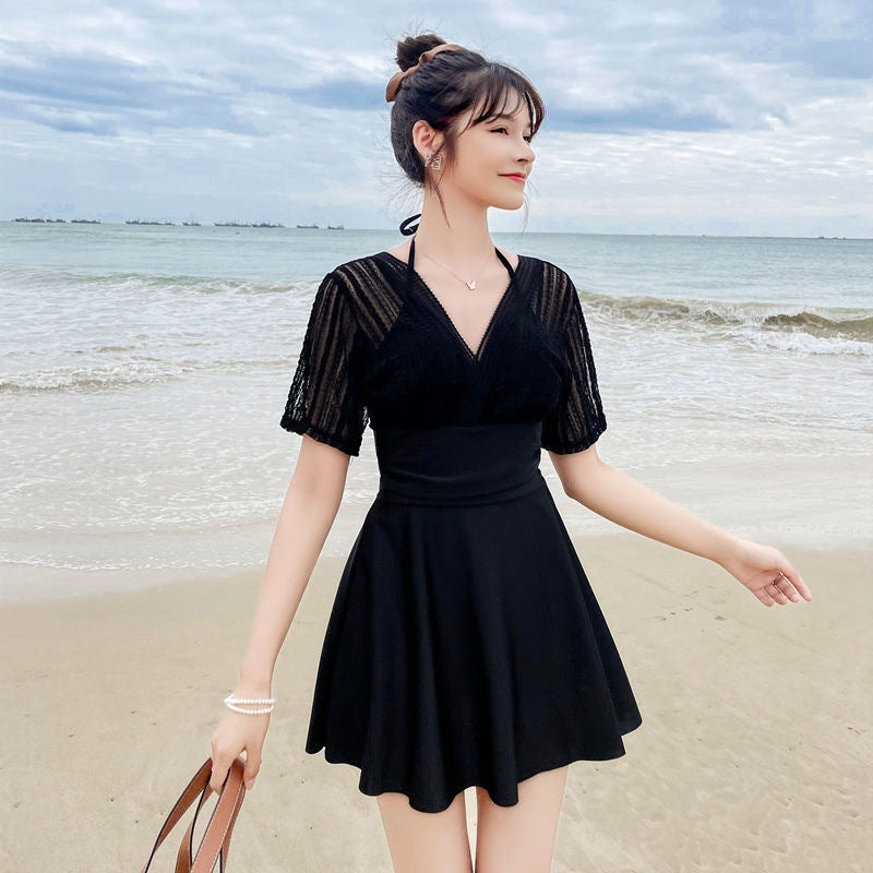 Loose-Fit Girl Swimsuit Women's Summer 2025 New Conservative Body-Covering Slimming Look Steel Ring Split Large Size High-End Hot Spring Bathing