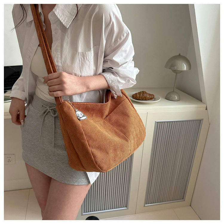 Large Capacity Lazy Style Western Style Japanese Style Artistic Trend Shoulder Crossbody Casual Korean Style Women's Simple Dumpling Bag for Students