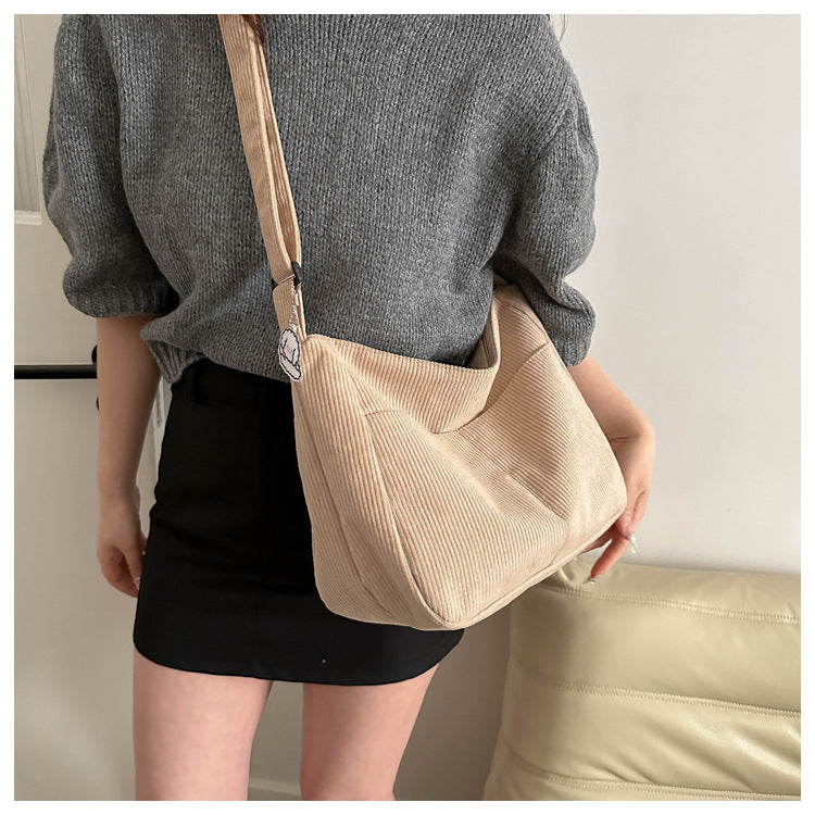 Large Capacity Lazy Style Western Style Japanese Style Artistic Trend Shoulder Crossbody Casual Korean Style Women's Simple Dumpling Bag for Students